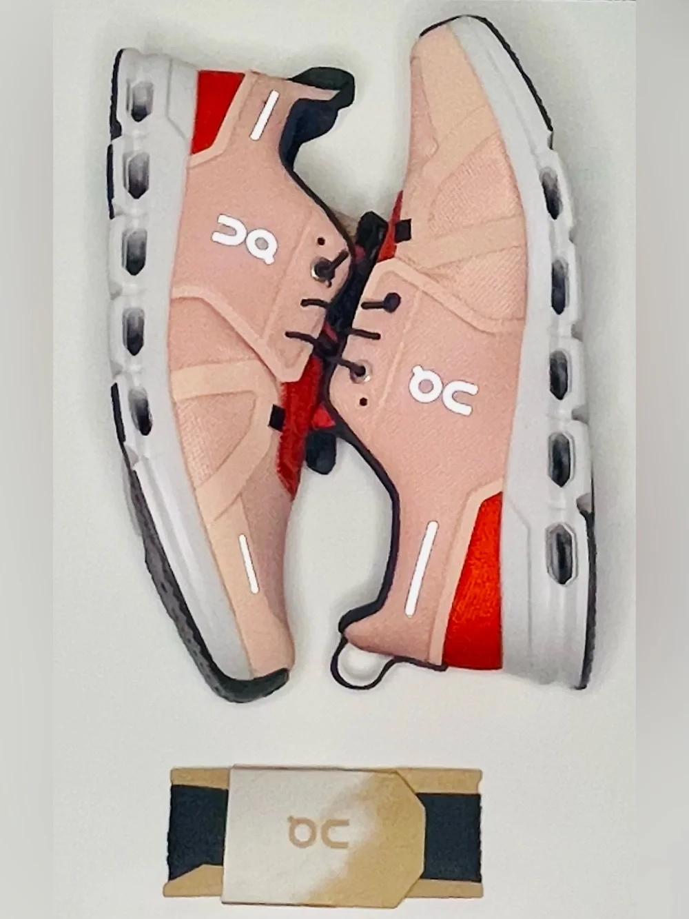 On Running Kids Cloud Sky Lightweight Red/Orange Runner